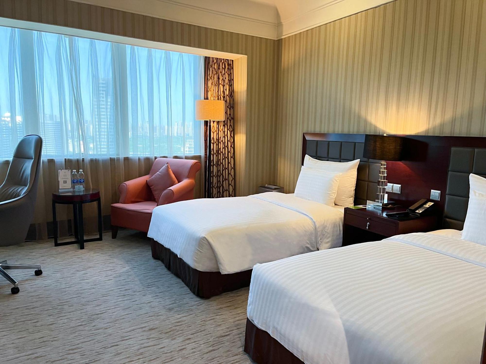 Wuhan Jin Jiang International Hotel Exterior foto