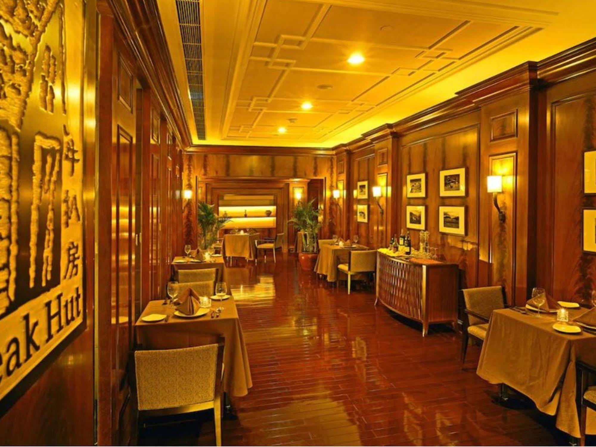 Wuhan Jin Jiang International Hotel Exterior foto
